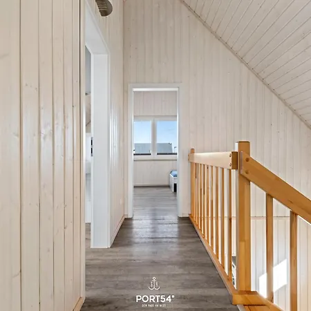 Semesterbostad Strandlaeufer *